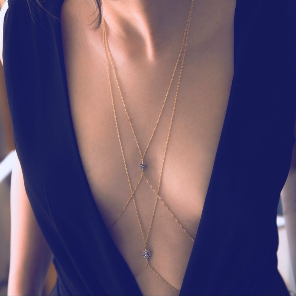 Delicate layered good filled body chain